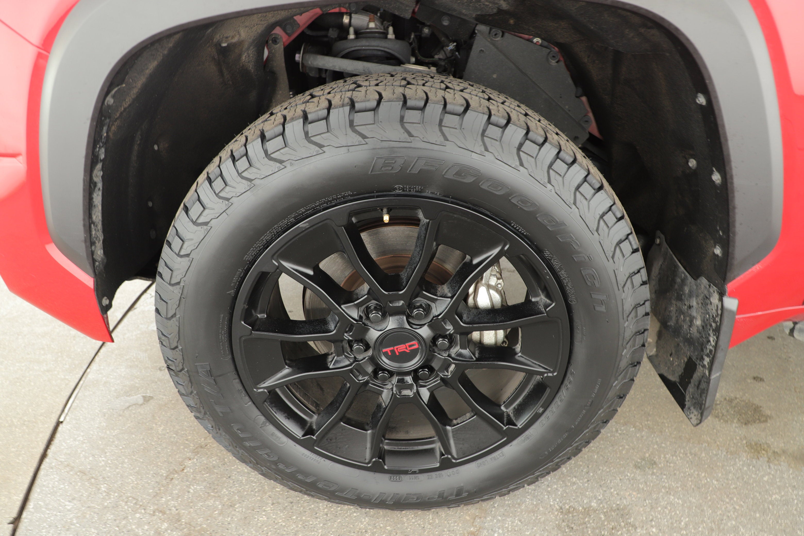 2025 Toyota Tundra 2WD SR5