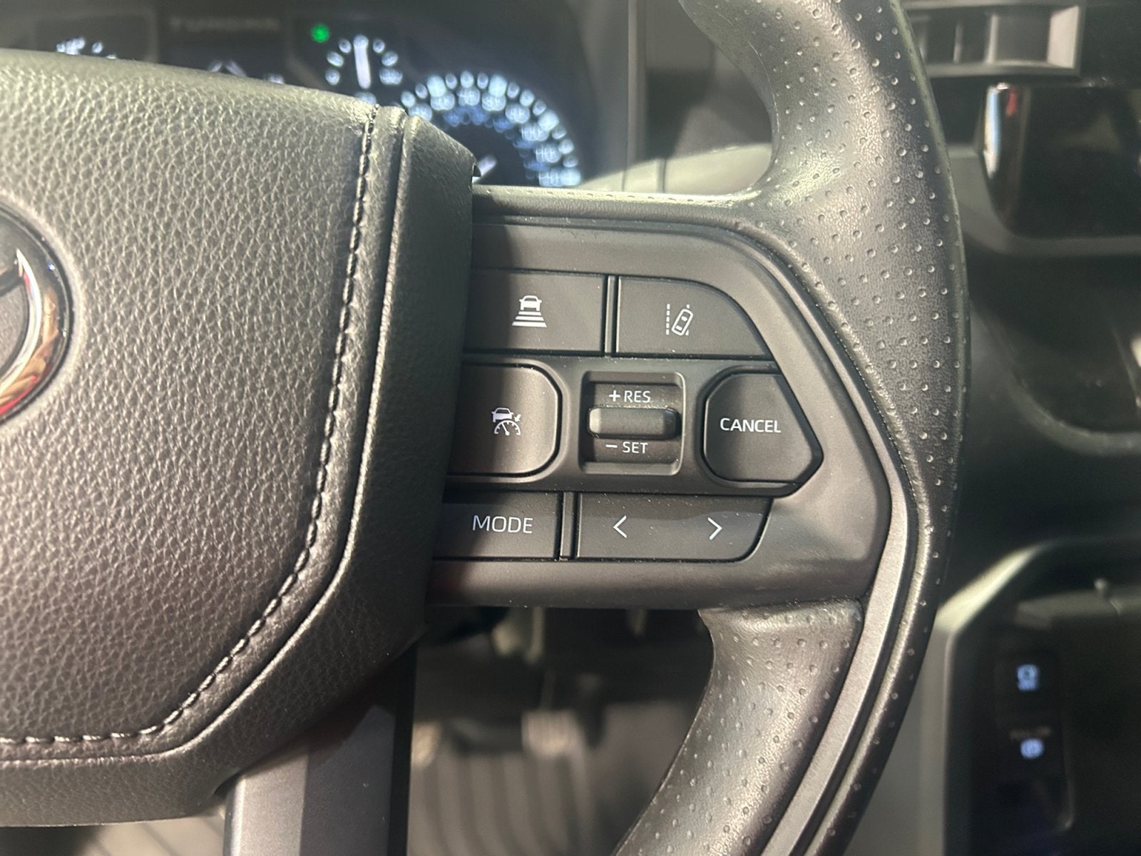 2025 Toyota Tundra 2WD SR5