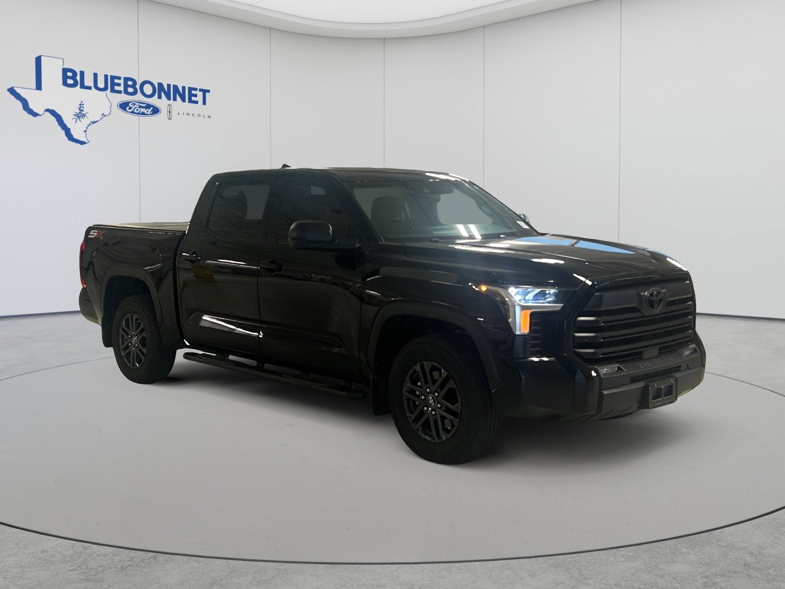 2025 Toyota Tundra 2WD SR5
