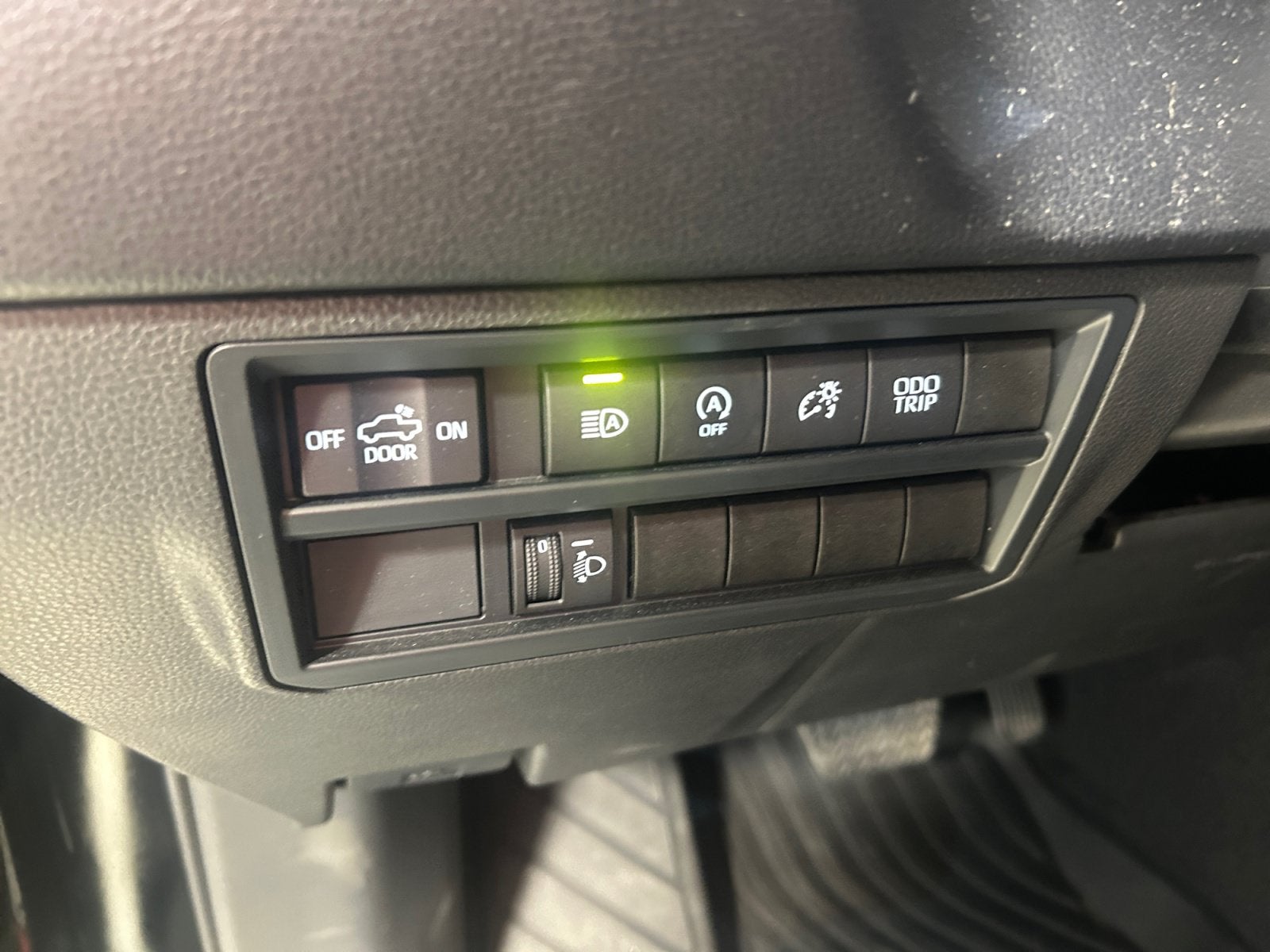 2025 Toyota Tundra 2WD SR5