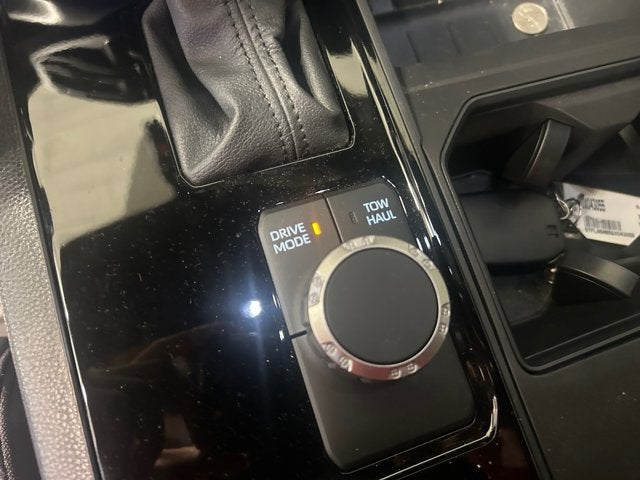 2025 Toyota Tundra 2WD SR5