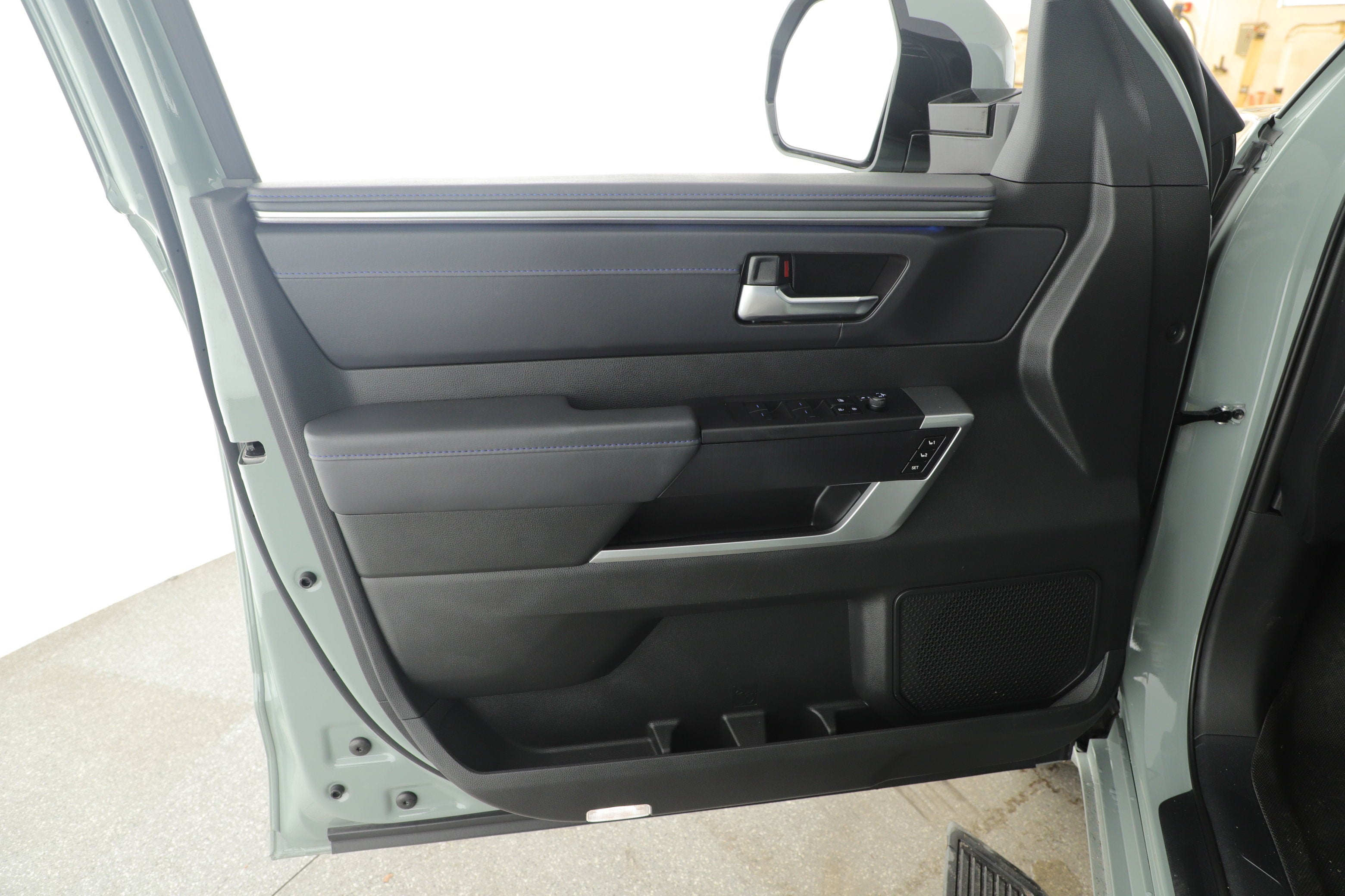 2024 Toyota Tundra 4WD Platinum