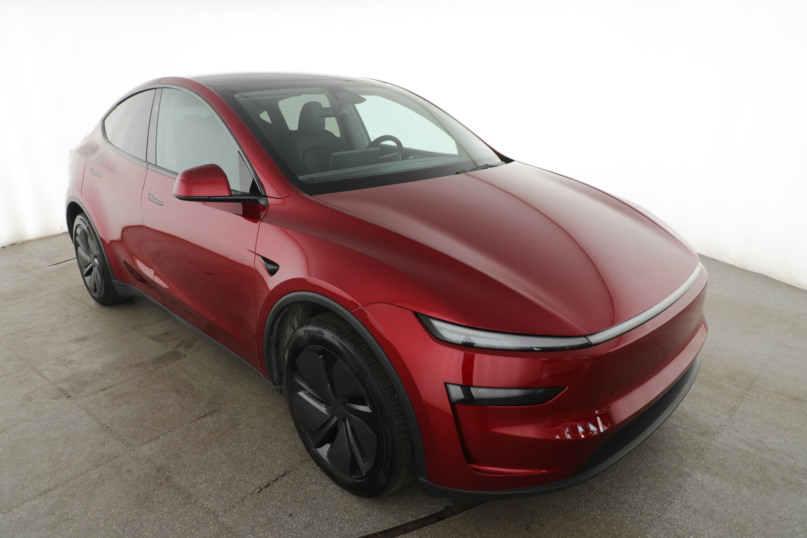 2026 Tesla Model Y PREMIUM