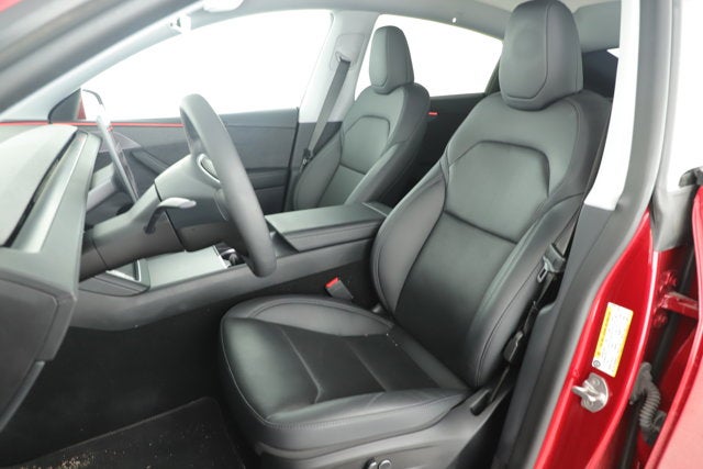 2026 Tesla Model Y PREMIUM