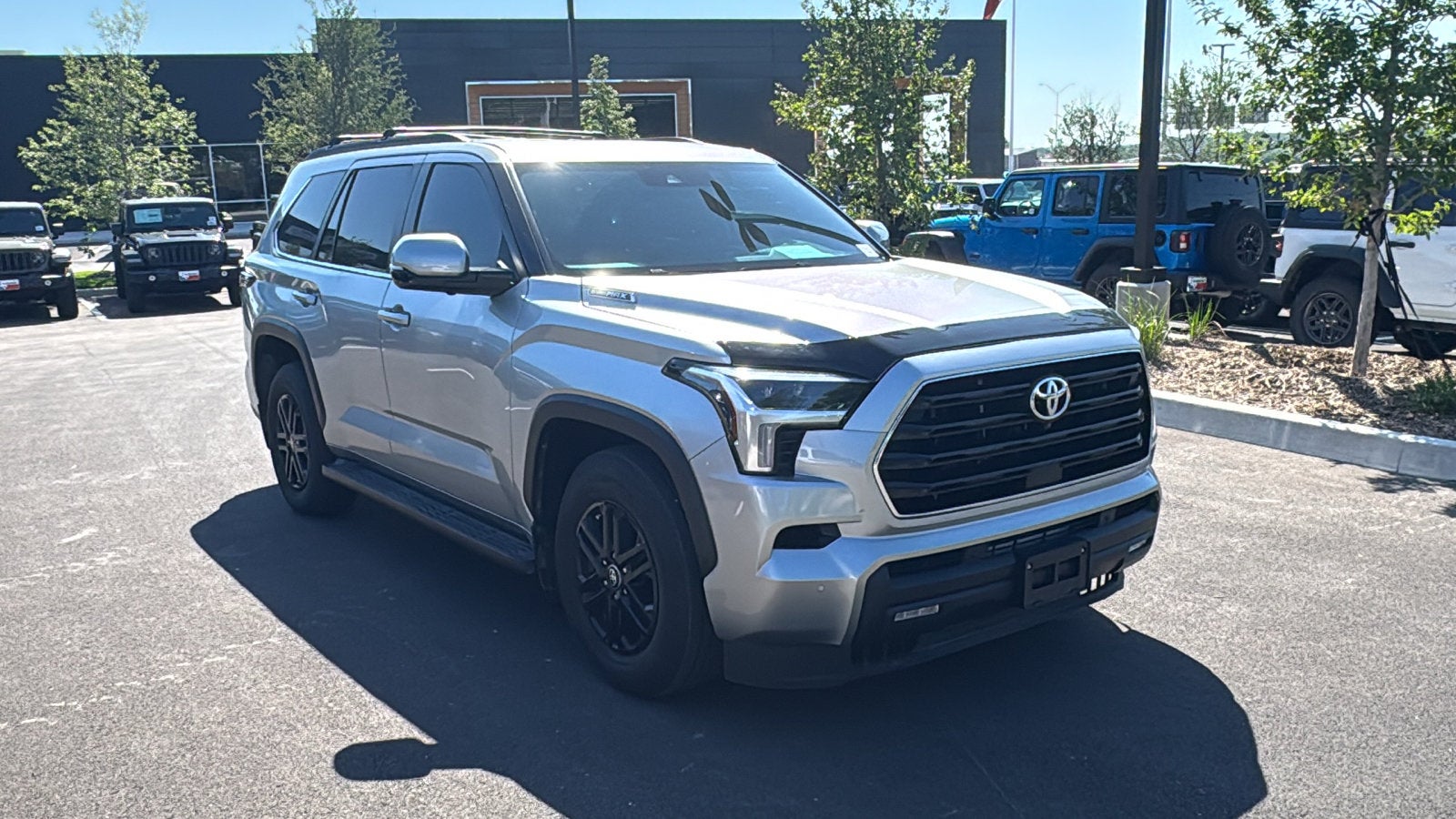 2025 Toyota Sequoia Base
