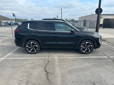 2024 Mitsubishi Outlander SEL