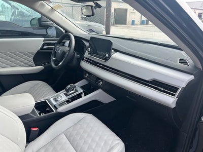 2024 Mitsubishi Outlander SEL