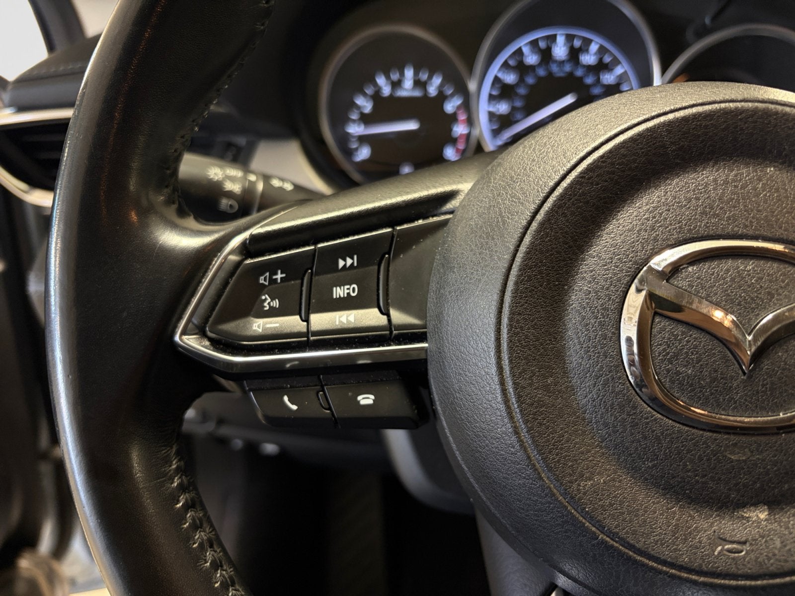 2018 Mazda Mazda6 Sport
