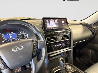 2022 INFINITI QX80 LUXE
