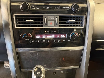 2022 INFINITI QX80 LUXE