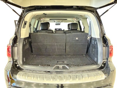 2022 INFINITI QX80 LUXE