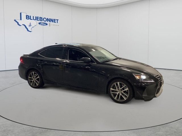 2019 Lexus IS Base