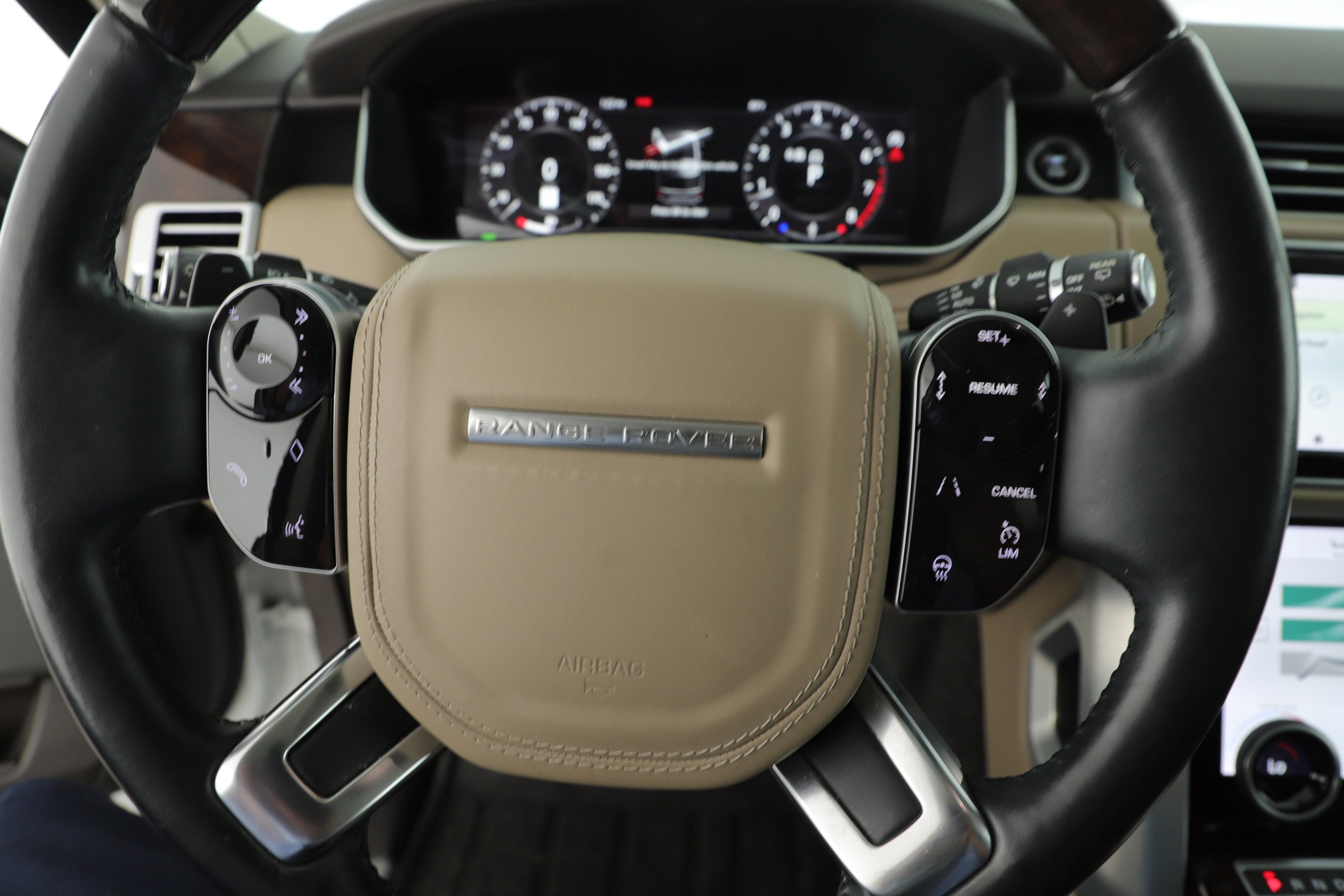 2020 Land Rover Range Rover Base