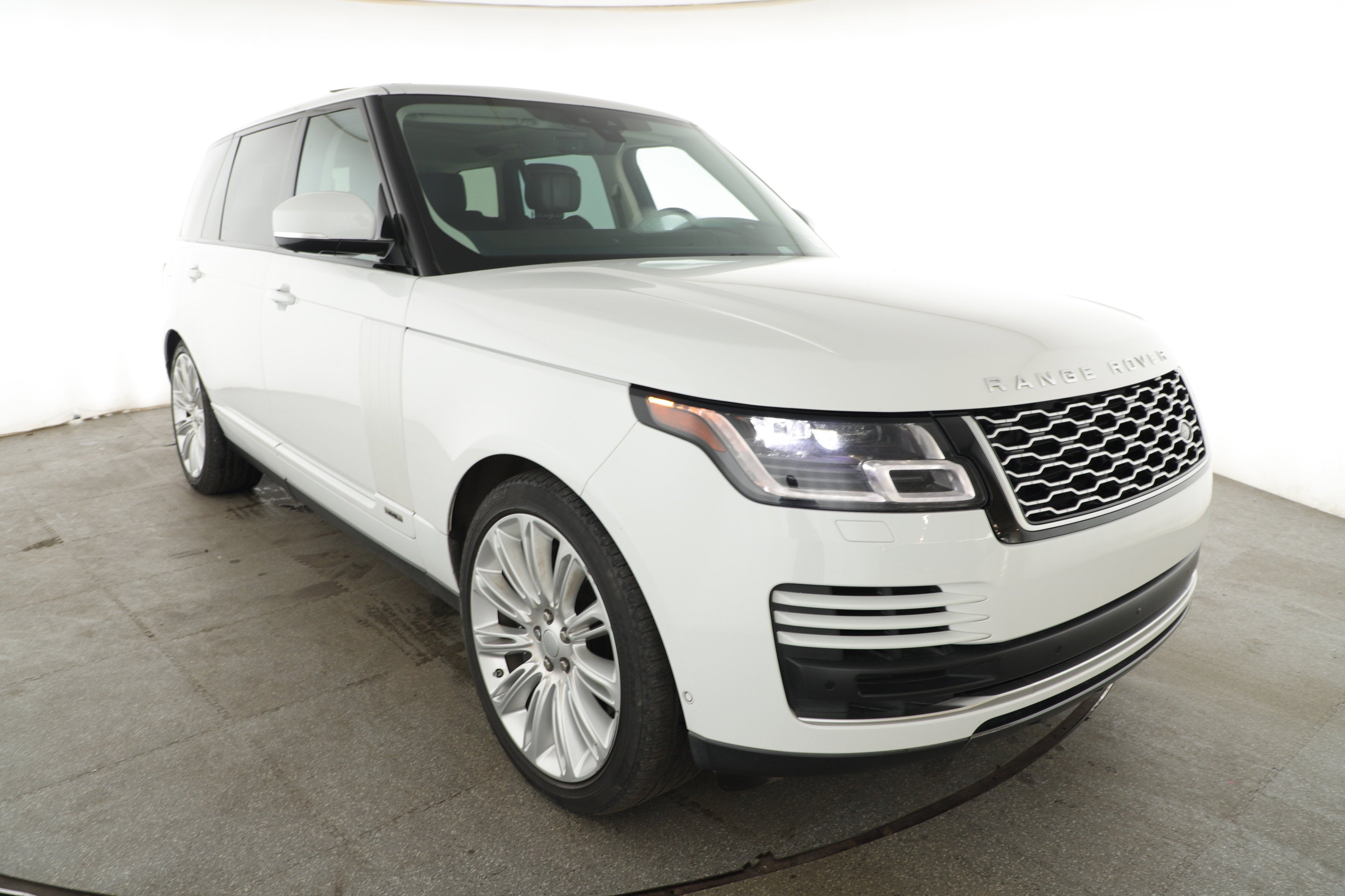 2020 Land Rover Range Rover Base