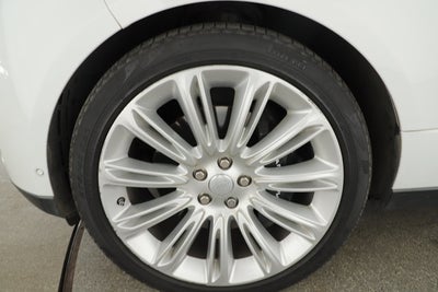2020 Land Rover Range Rover P525 HSE LWB