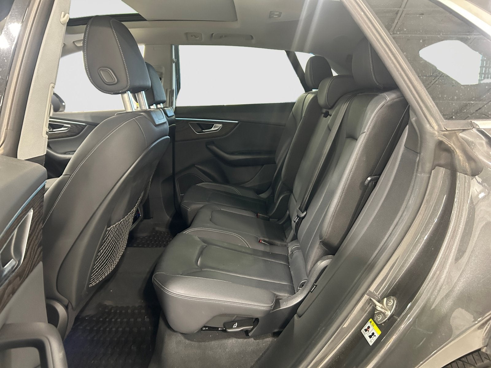 2022 Audi Q8 Premium Plus