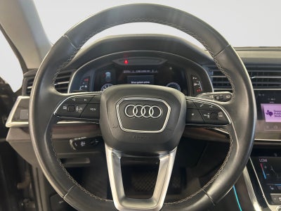 2022 Audi Q8 Premium Plus