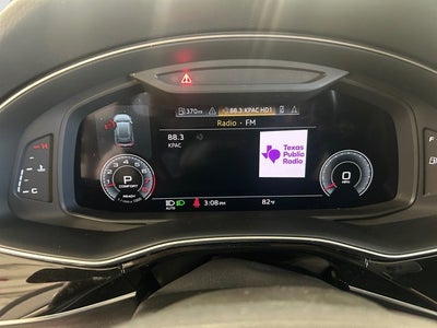 2022 Audi Q8 Premium Plus
