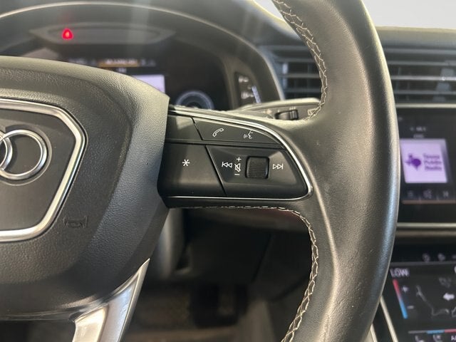 2022 Audi Q8 Premium Plus