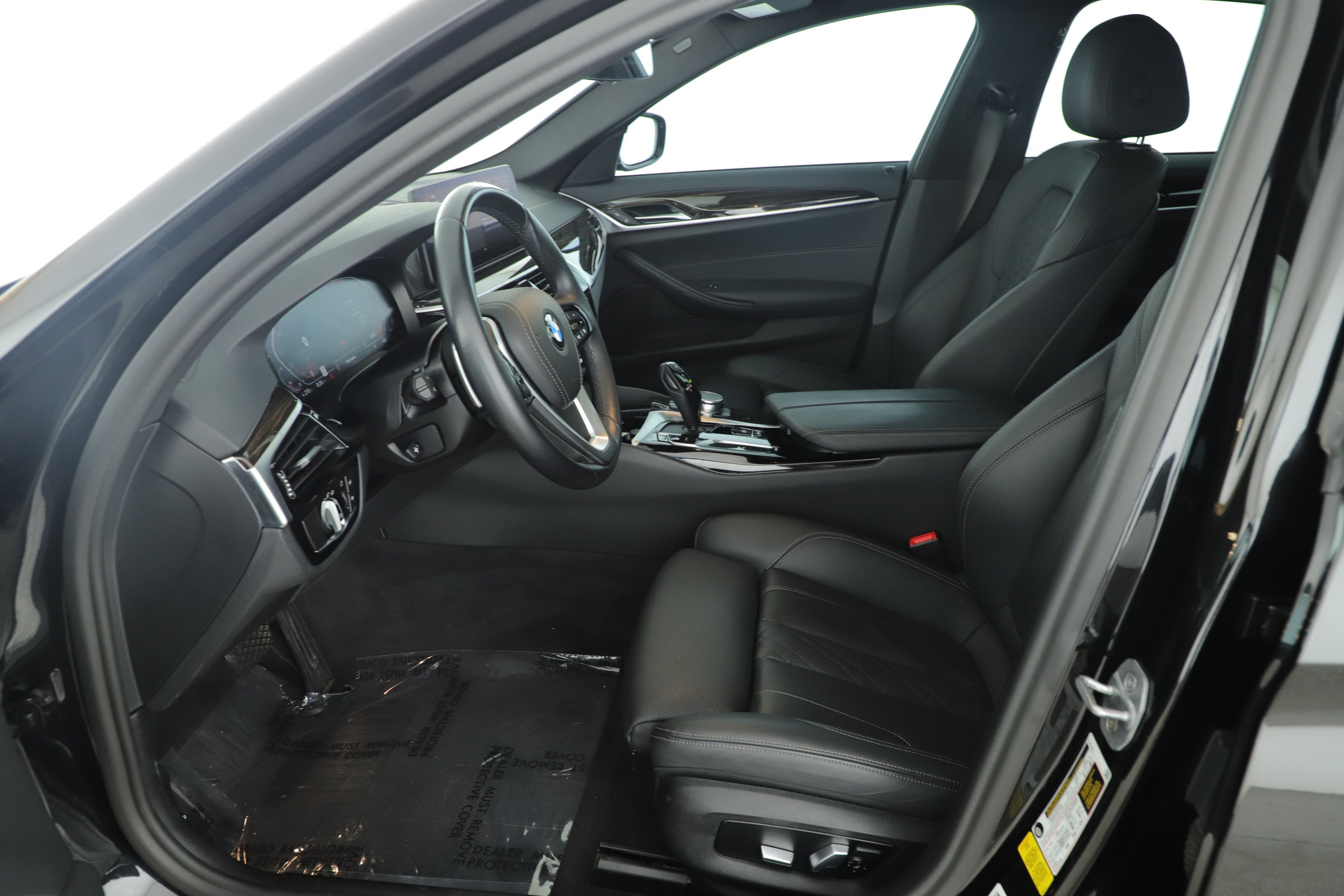 2023 BMW 5 Series 530i