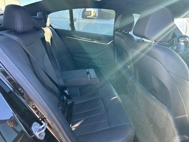 2023 BMW 5 Series 530i