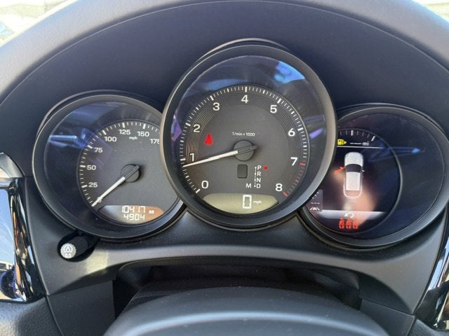 2025 Porsche Macan Base