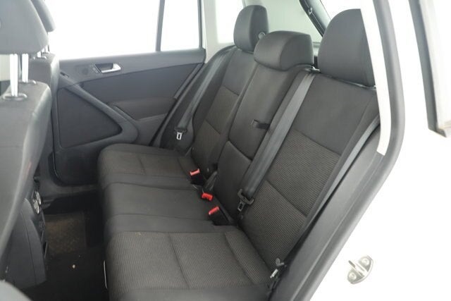 2017 Volkswagen Tiguan Limited 2.0T