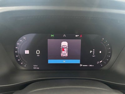 2023 Volvo XC40 Ultimate Bright Theme