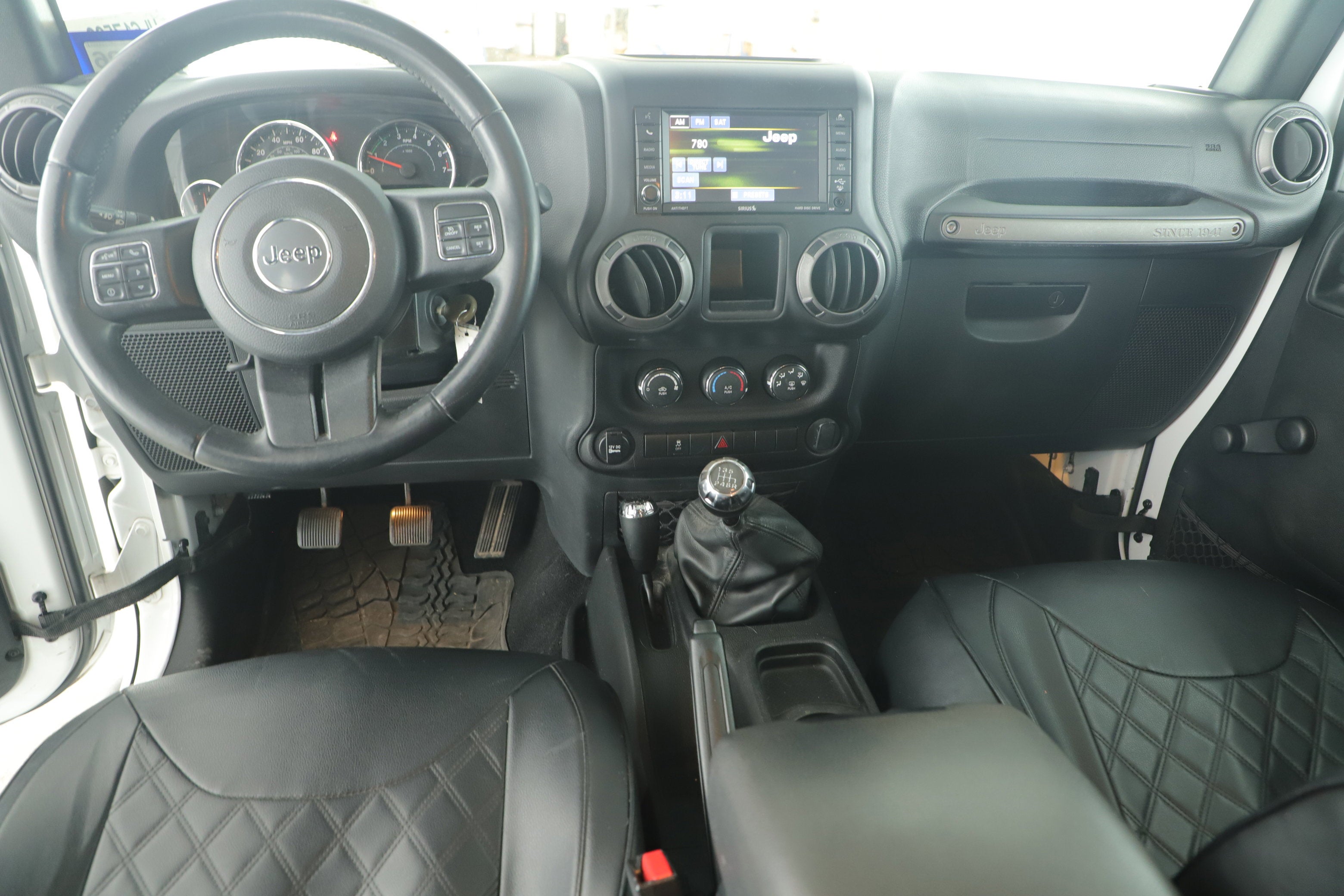 2017 Jeep Wrangler Unlimited Willy Wheeler 4x4