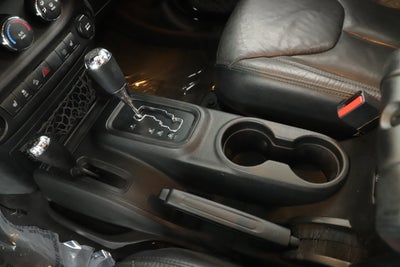 2017 Jeep Wrangler Unlimited Smoky Mountain 4x4