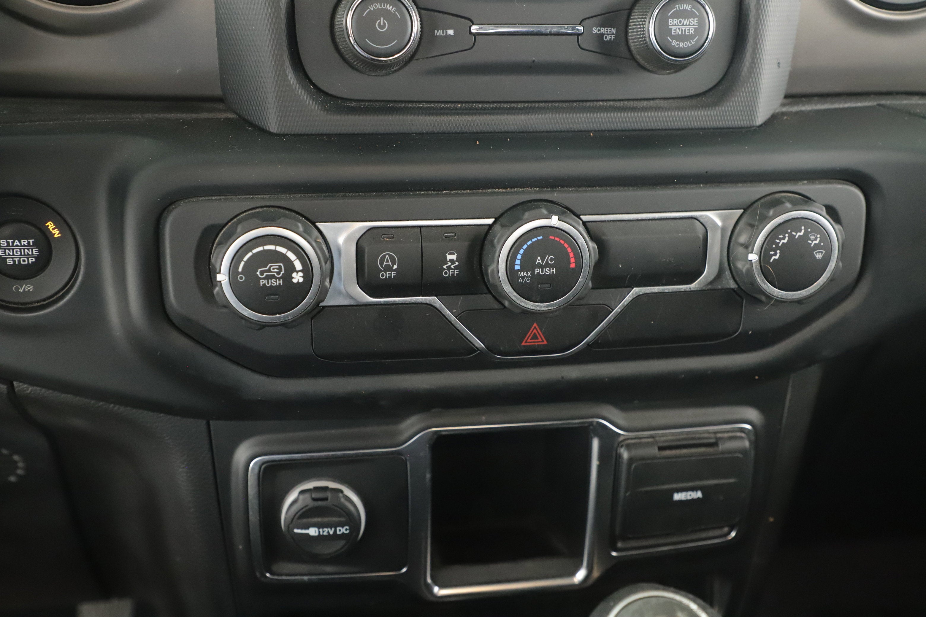 2020 Jeep Wrangler Sport 4x4