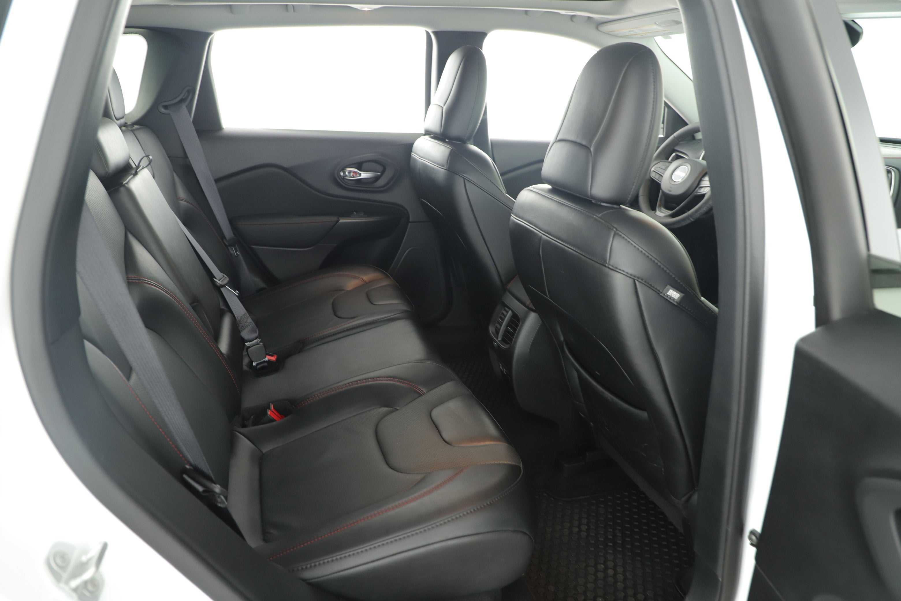 2023 Jeep Cherokee Trailhawk 4x4