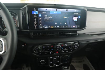 2024 Jeep Wrangler 4-Door Sahara 4x4