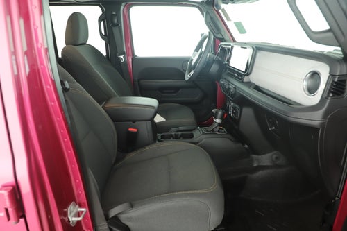 2024 Jeep Wrangler 4-Door Sahara 4x4