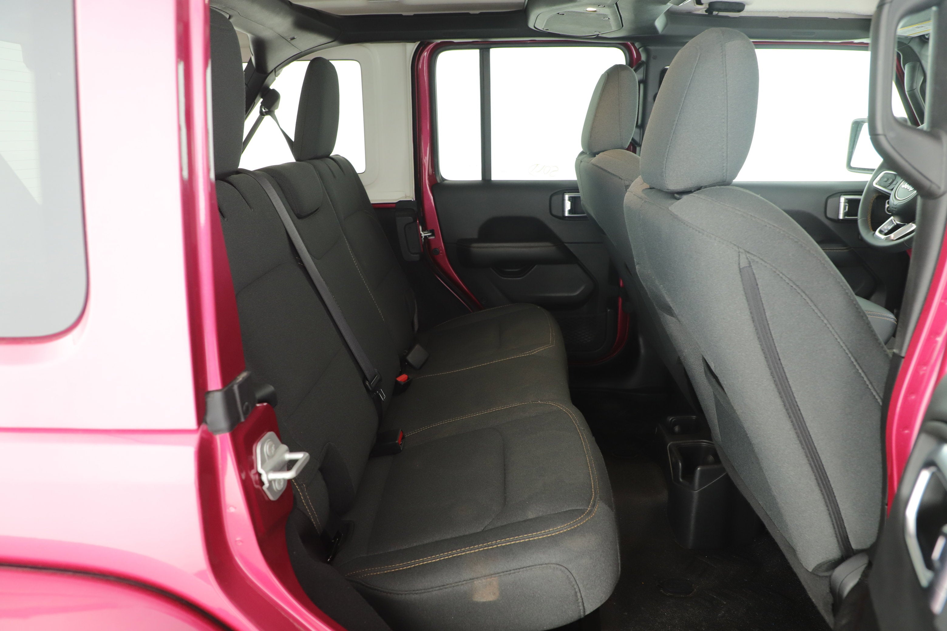 2024 Jeep Wrangler 4-Door Sahara 4x4