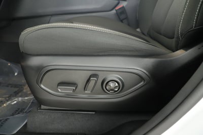 2024 Jeep Grand Cherokee Laredo 4x2