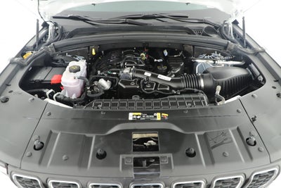 2024 Jeep Grand Cherokee Laredo 4x2