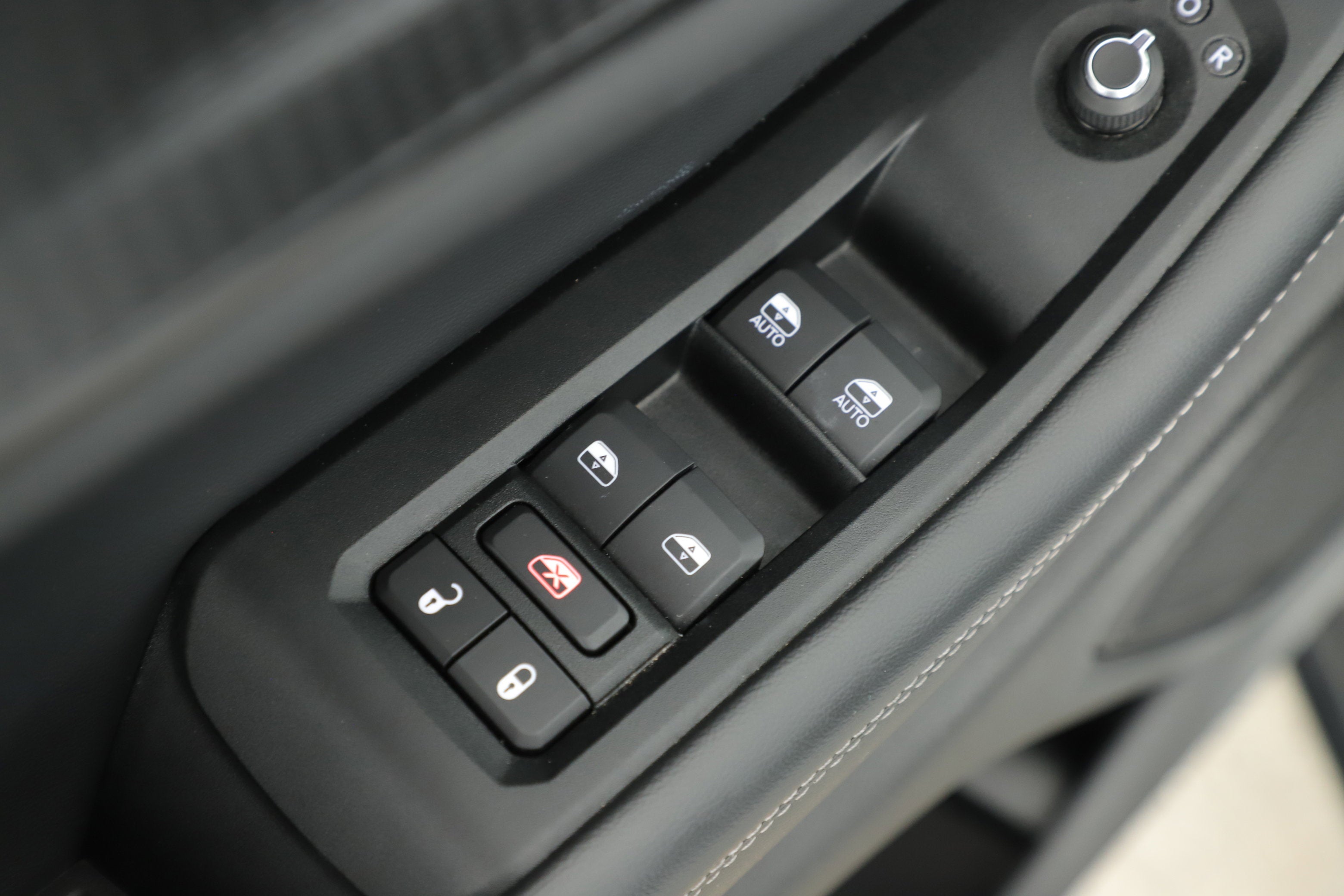 2024 Jeep Grand Cherokee Laredo 4x2