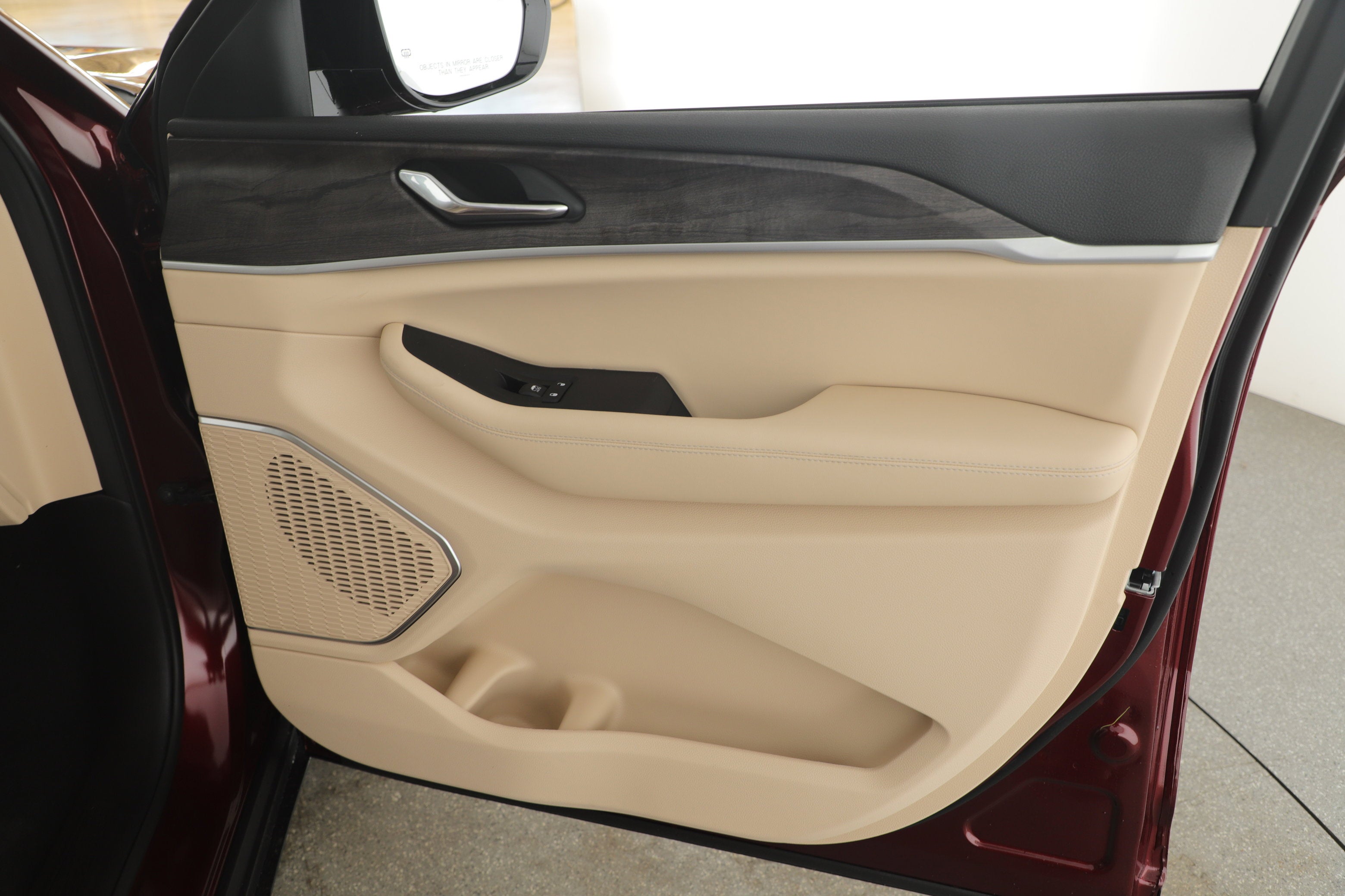 2026 Jeep Grand Cherokee Limited 4x2