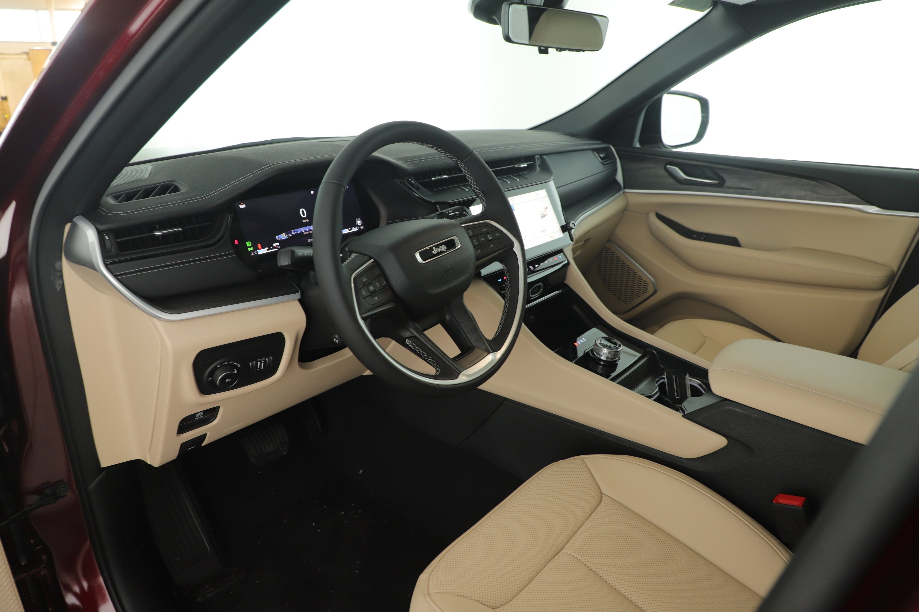 2026 Jeep Grand Cherokee Limited 4x2