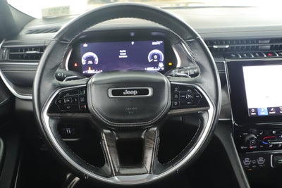 2022 Jeep Grand Cherokee Overland 4x2