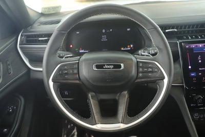 2025 Jeep Grand Cherokee L Limited 4x2