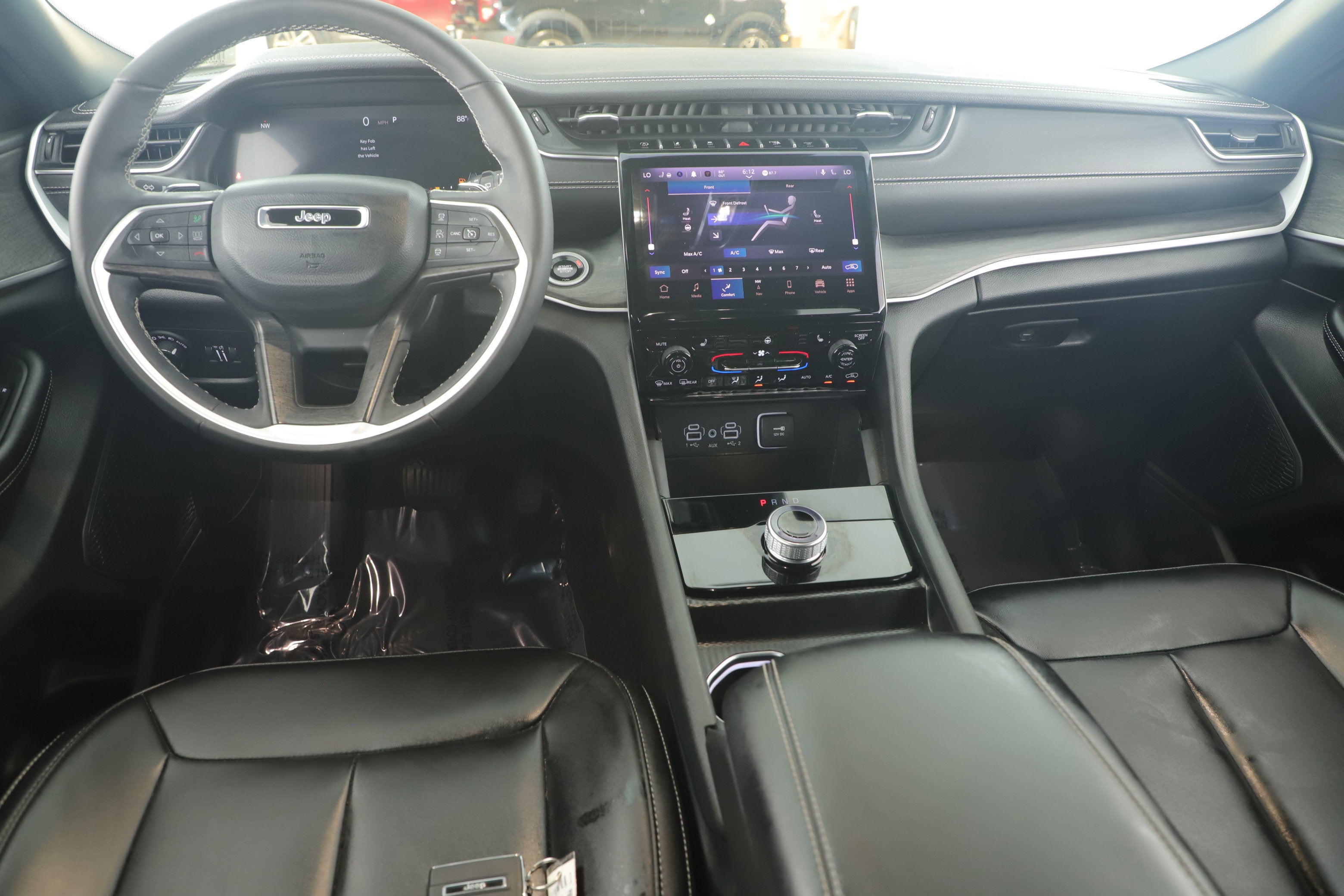 2025 Jeep Grand Cherokee L Limited 4x2