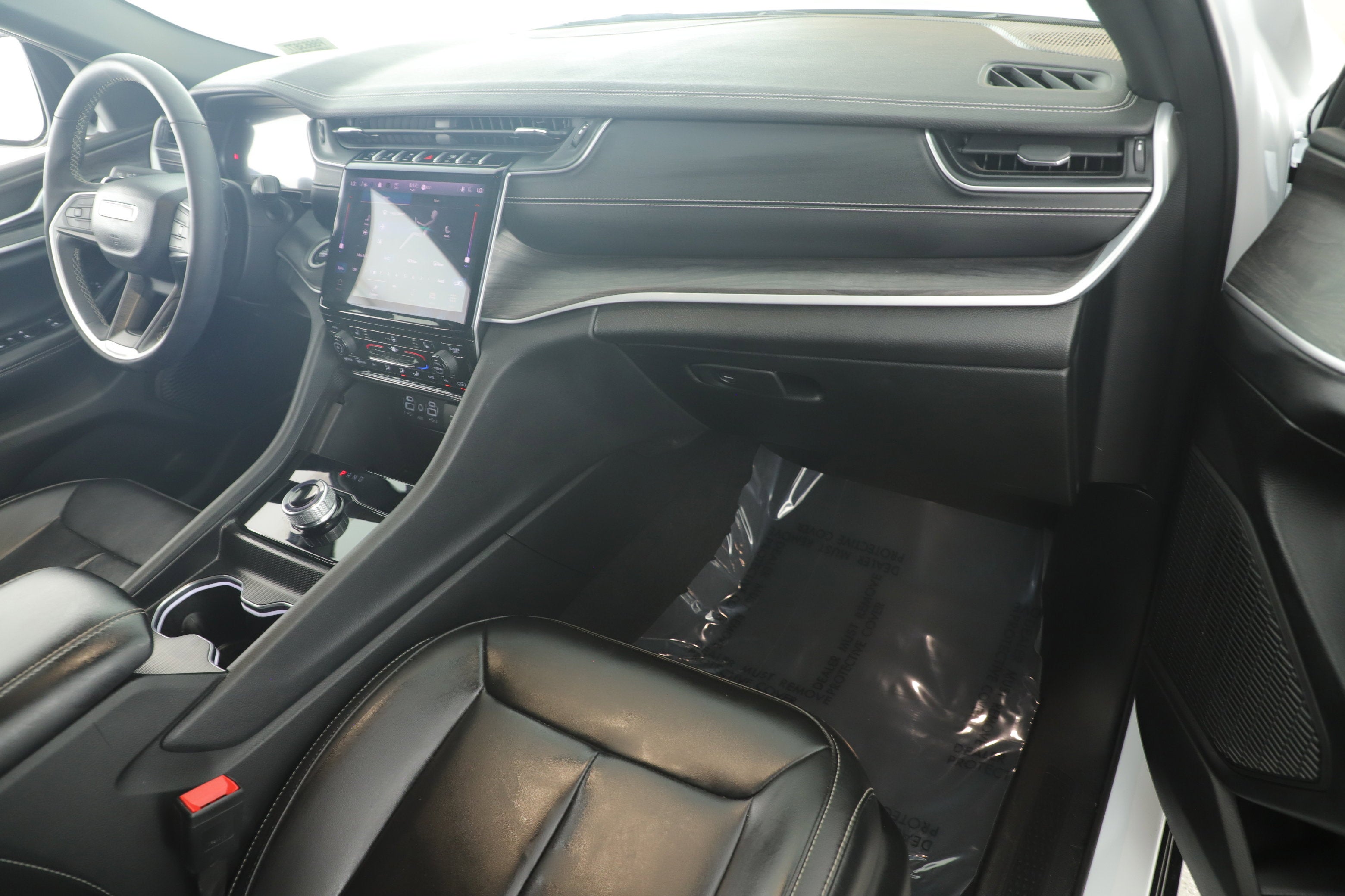 2025 Jeep Grand Cherokee L Limited 4x2