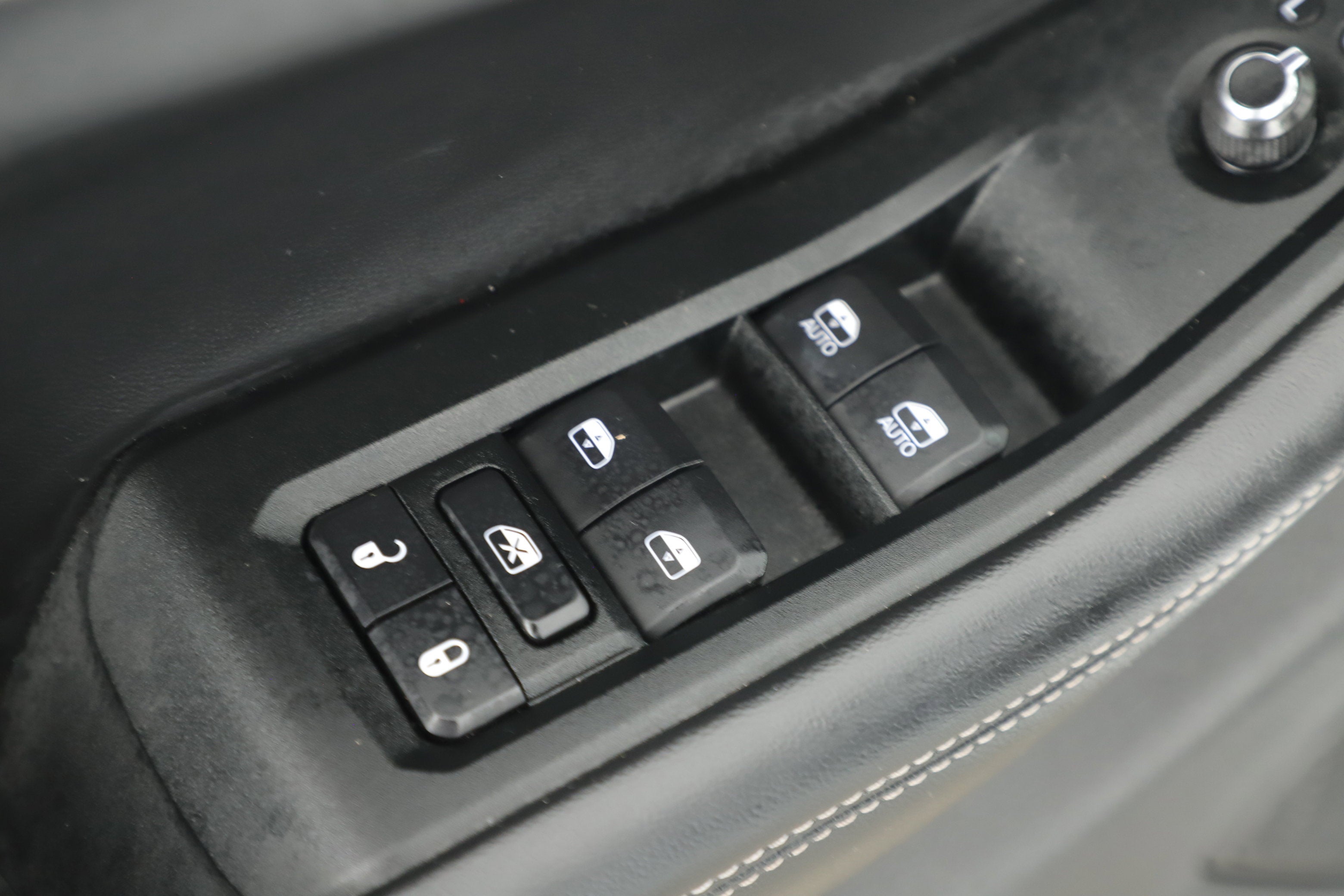 2025 Jeep Grand Cherokee L Limited 4x2