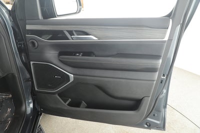 2024 Jeep Wagoneer L Series II 4x4