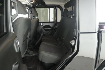 2022 Jeep Gladiator Willys 4x4