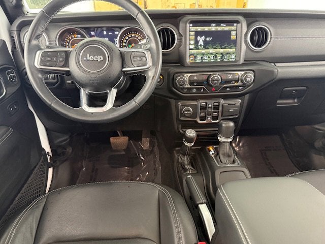 2022 Jeep Gladiator Overland 4x4