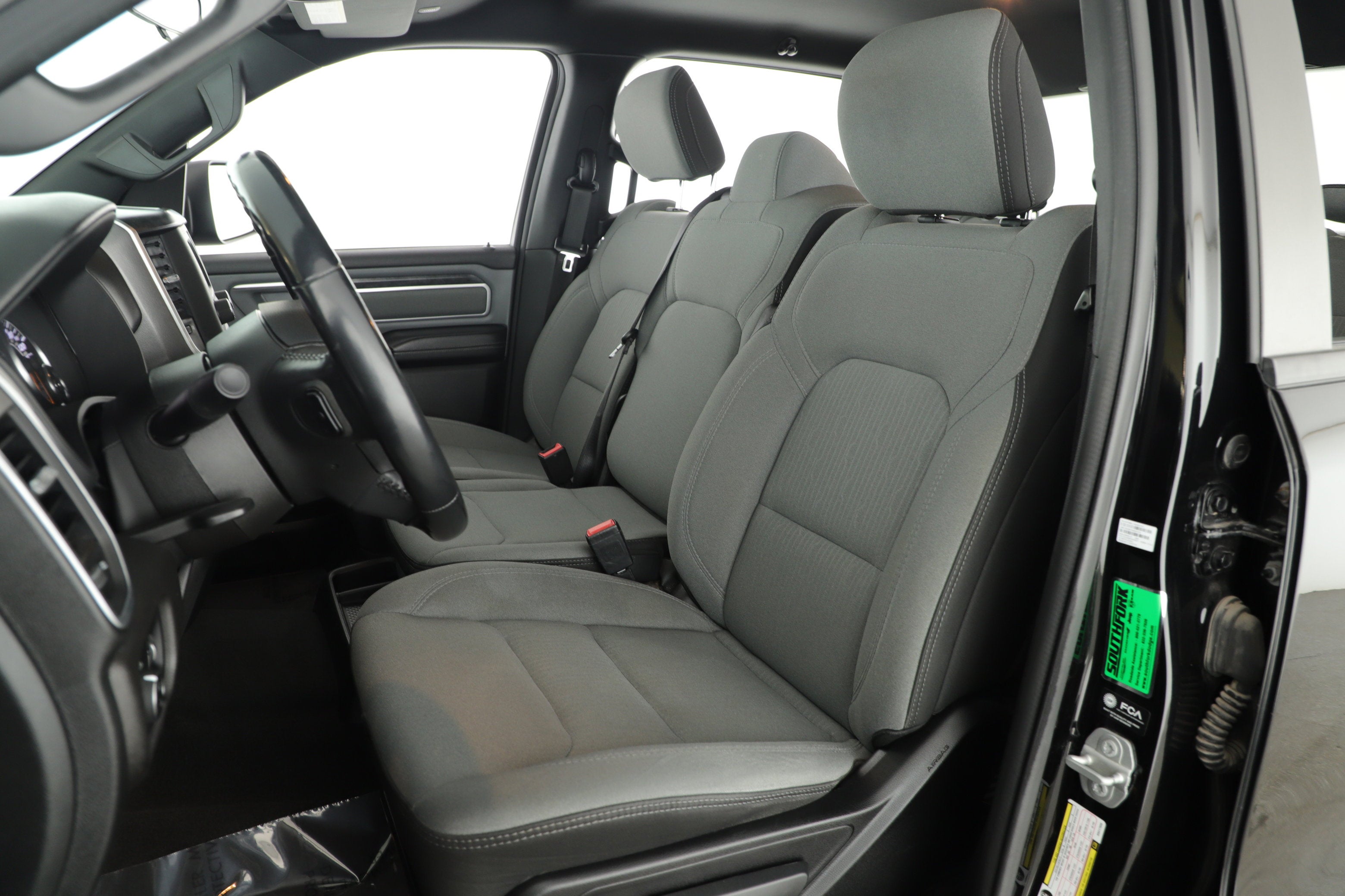 2022 RAM 1500 Lone Star Crew Cab 4x4 5'7' Box