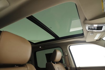 2020 RAM 1500 Laramie Longhorn Crew Cab 4x4 5'7' Box